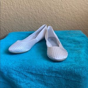 White rhinestone flats